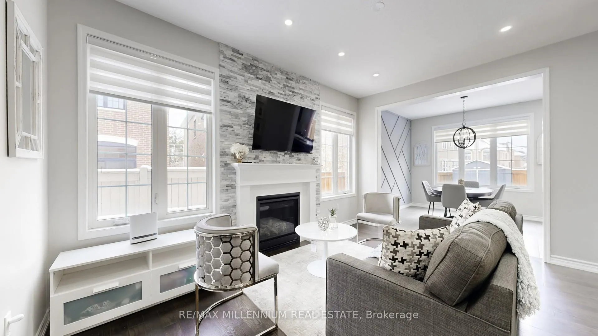 Photo 4 of 35 Barn Owl Way, Vaughan, Kleinburg — HOMEH