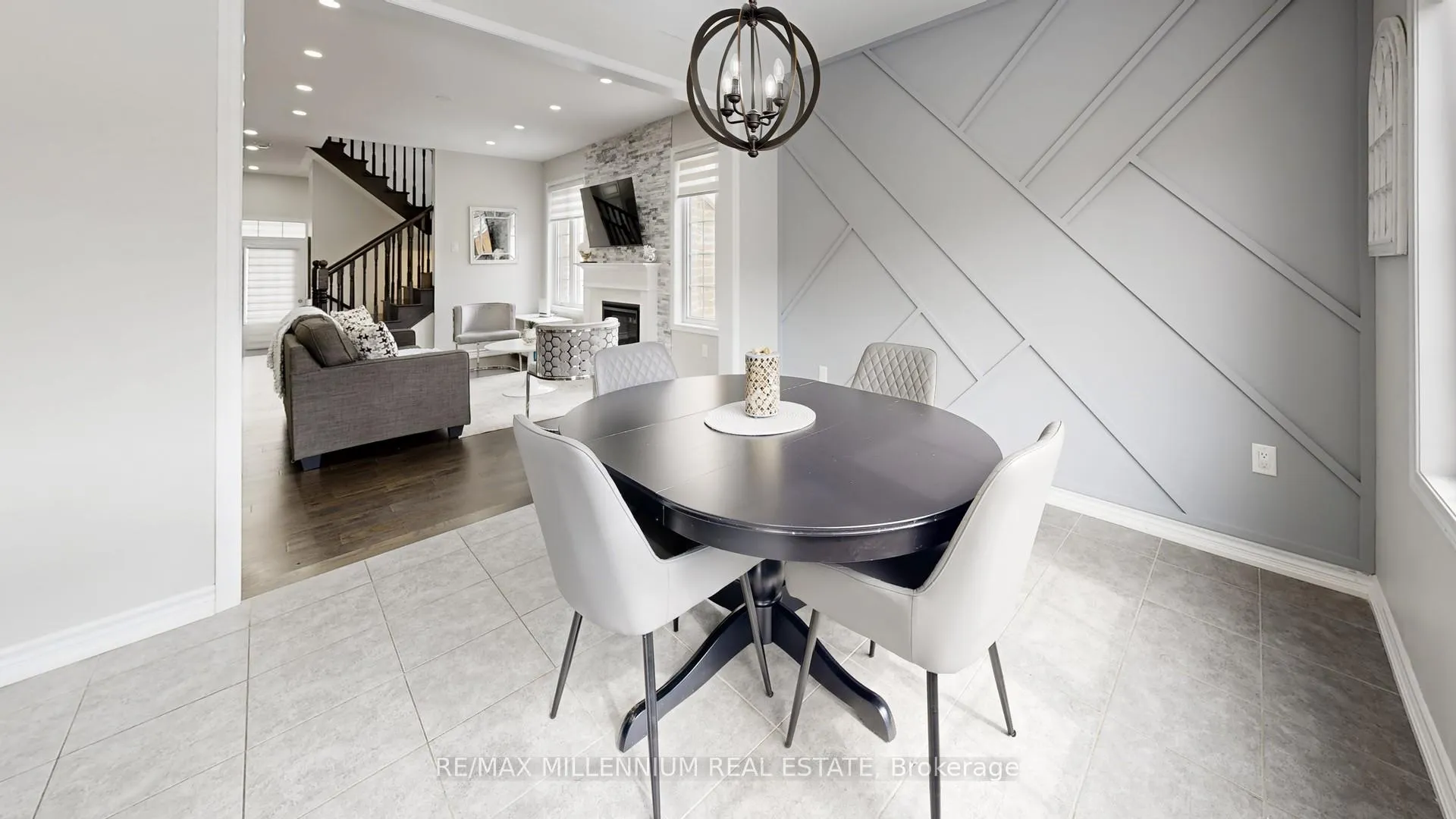 Photo 11 of 35 Barn Owl Way, Vaughan, Kleinburg — HOMEH