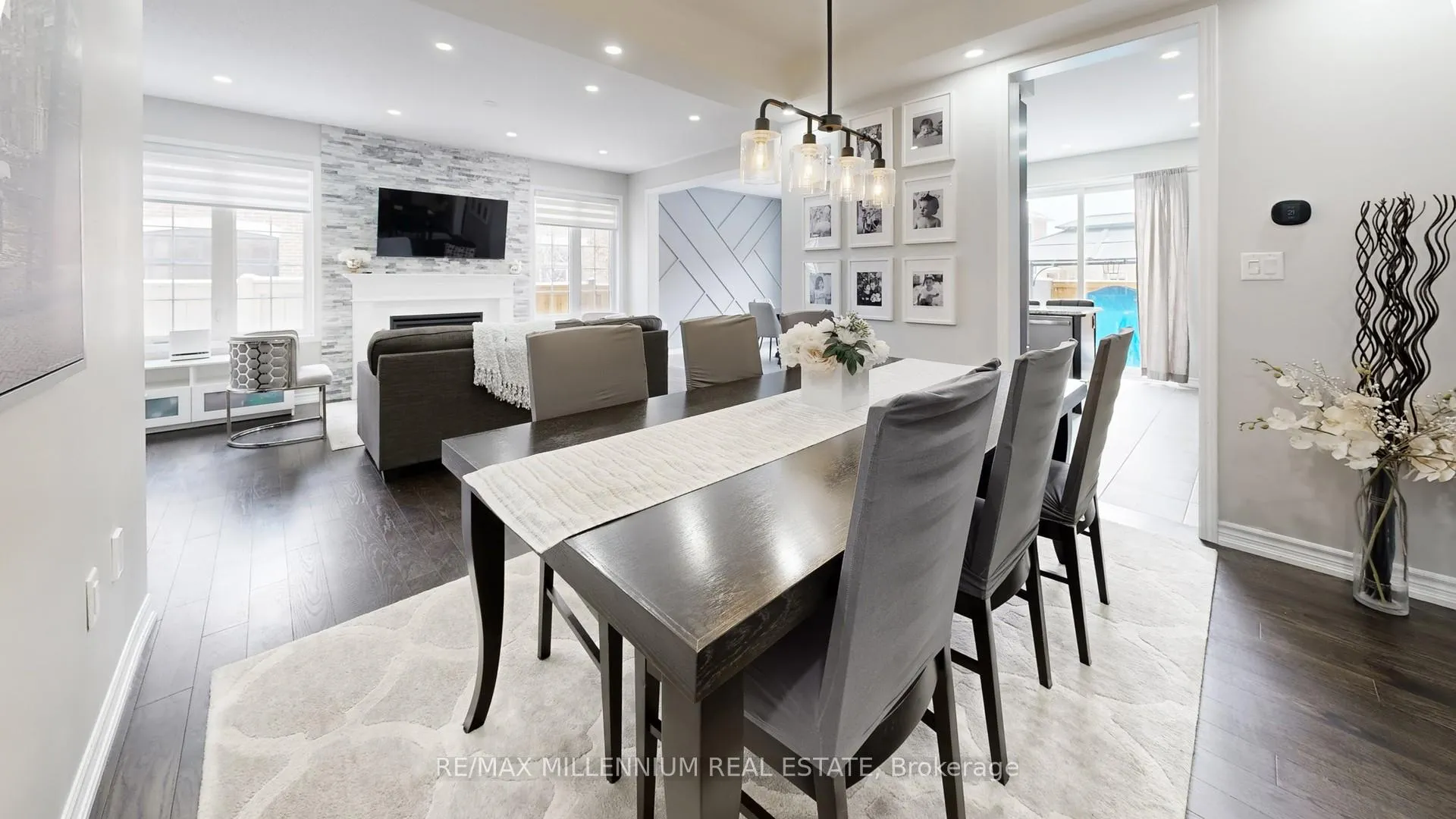 Photo 13 of 35 Barn Owl Way, Vaughan, Kleinburg — HOMEH