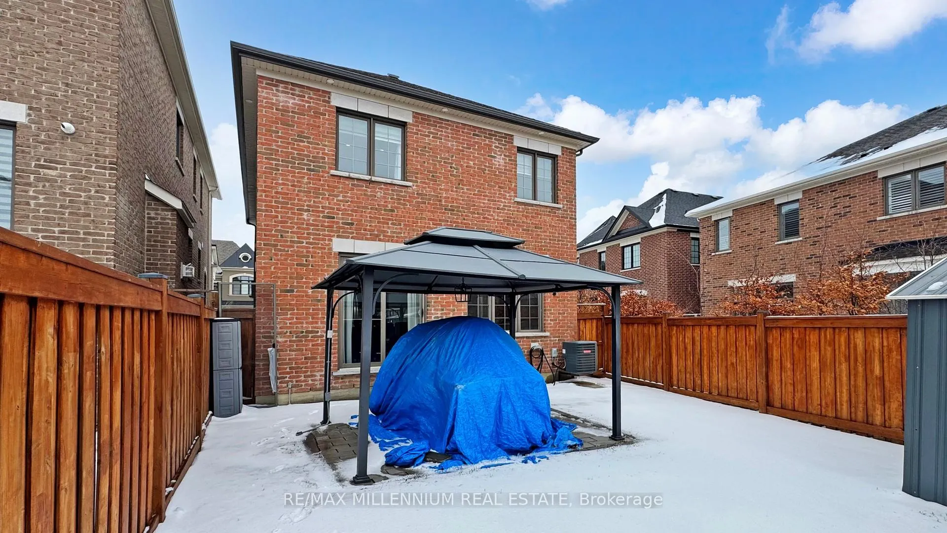 Photo 40 of 35 Barn Owl Way, Vaughan, Kleinburg — HOMEH