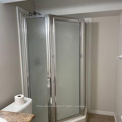 Photo 4 of 321 Briarmeadow Drive, Kitchener — HOMEH