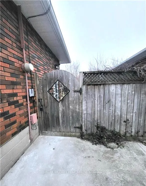 Photo 2 of Unit Basement, 230 Helena Avenue, Hamilton, Winona — HOMEH