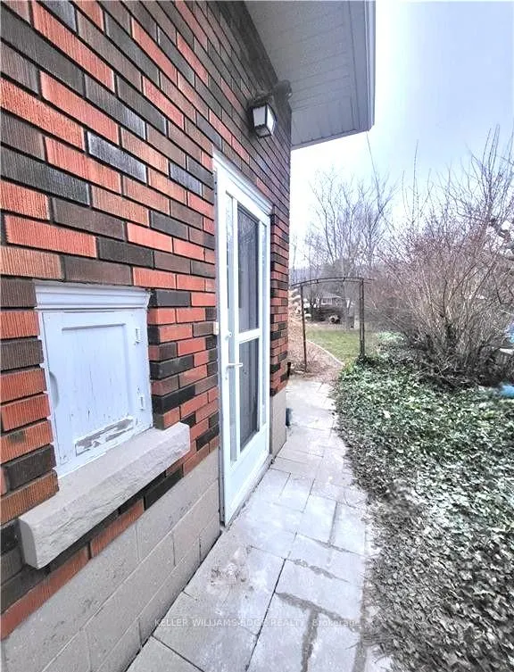Photo 4 of Unit Basement, 230 Helena Avenue, Hamilton, Winona — HOMEH