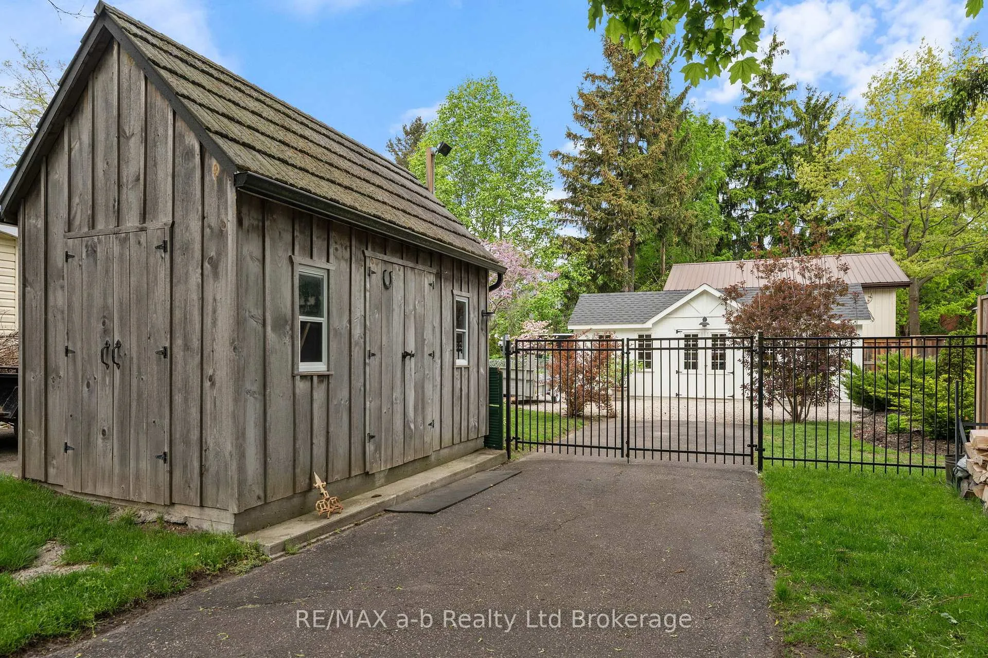 Photo 41 of 74 Centre Street, Aylmer — HOMEH