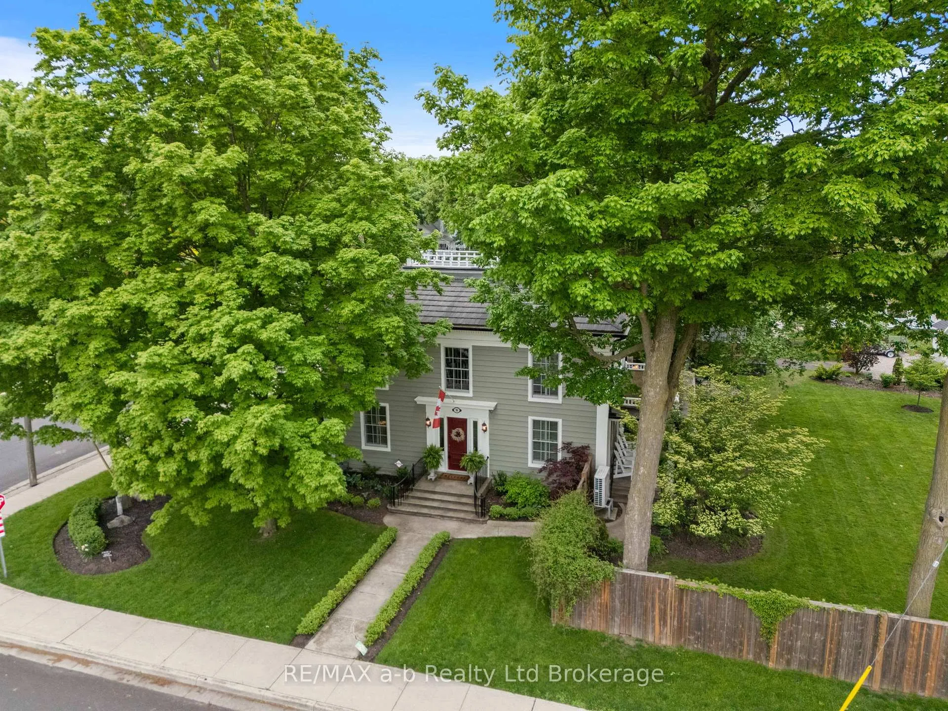 Photo 44 of 74 Centre Street, Aylmer — HOMEH