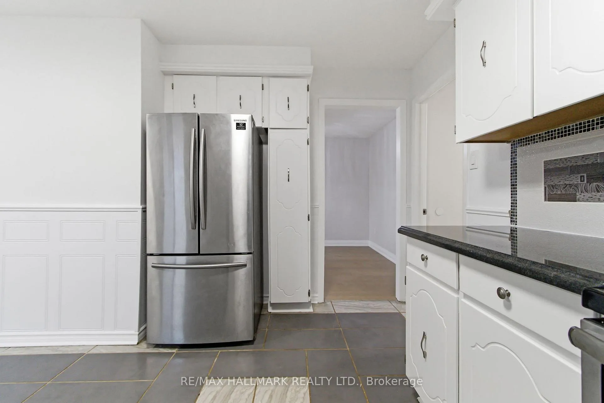 Photo 13 of 397 Archdekin Drive, Brampton, Madoc — HOMEH