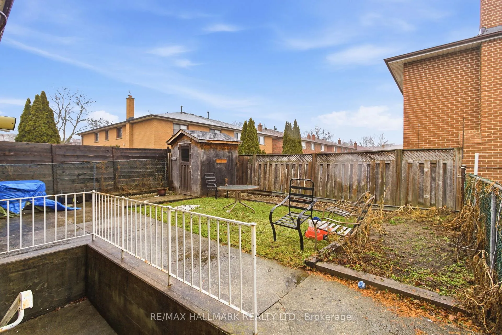 Photo 36 of 397 Archdekin Drive, Brampton, Madoc — HOMEH