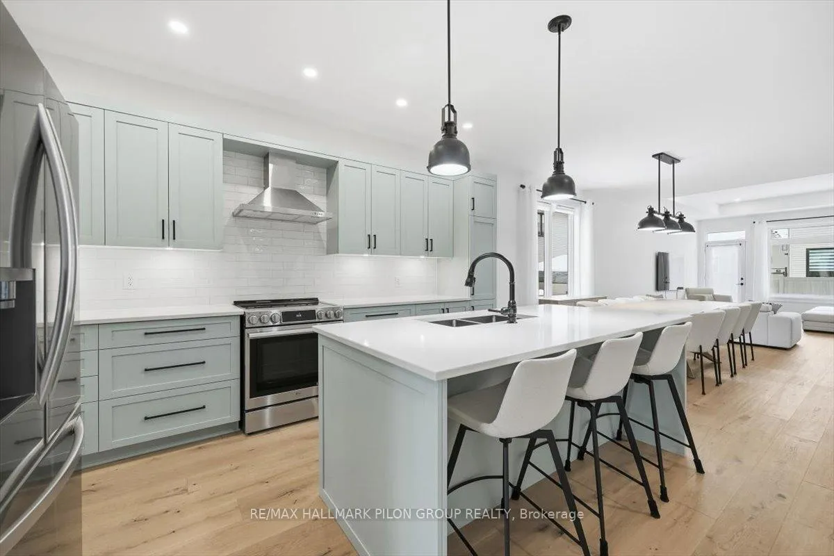Photo 3 of 296 Cornice Street, Ottawa, Mer Bleue/Bradley Estates/Anderson Park — HOMEH