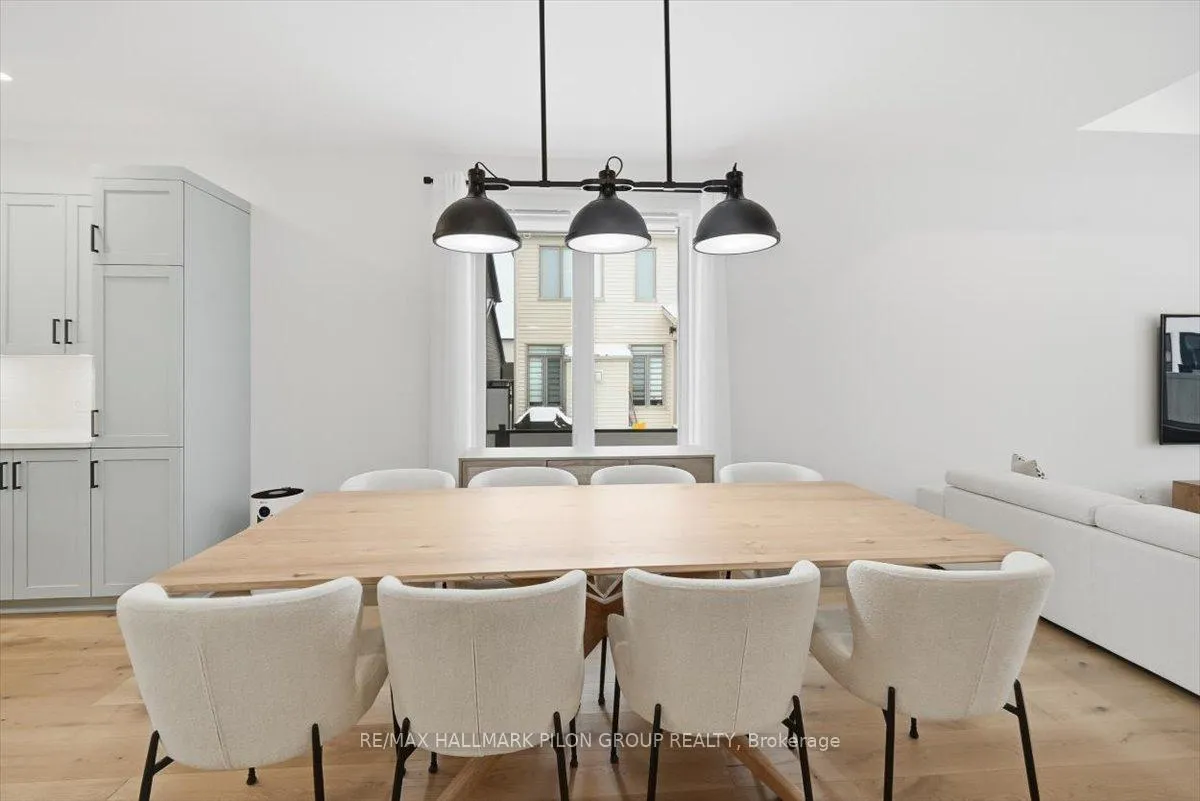 Photo 6 of 296 Cornice Street, Ottawa, Mer Bleue/Bradley Estates/Anderson Park — HOMEH