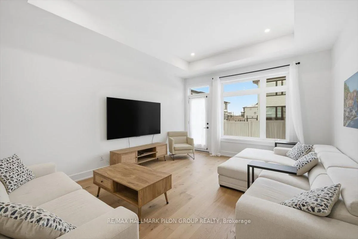 Photo 8 of 296 Cornice Street, Ottawa, Mer Bleue/Bradley Estates/Anderson Park — HOMEH