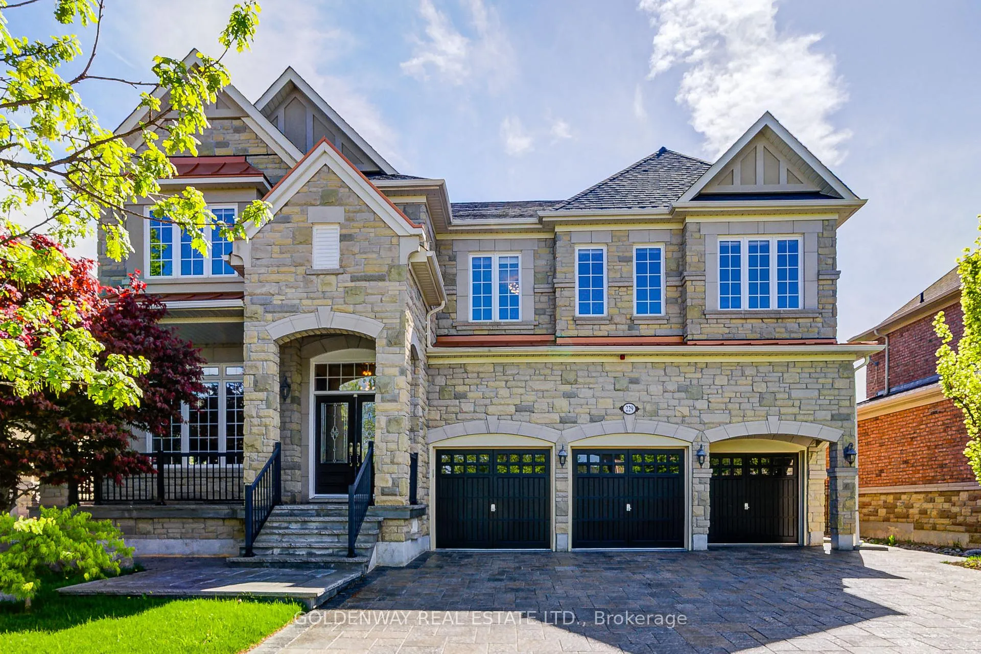 Front of 229 Hunterwood Chase