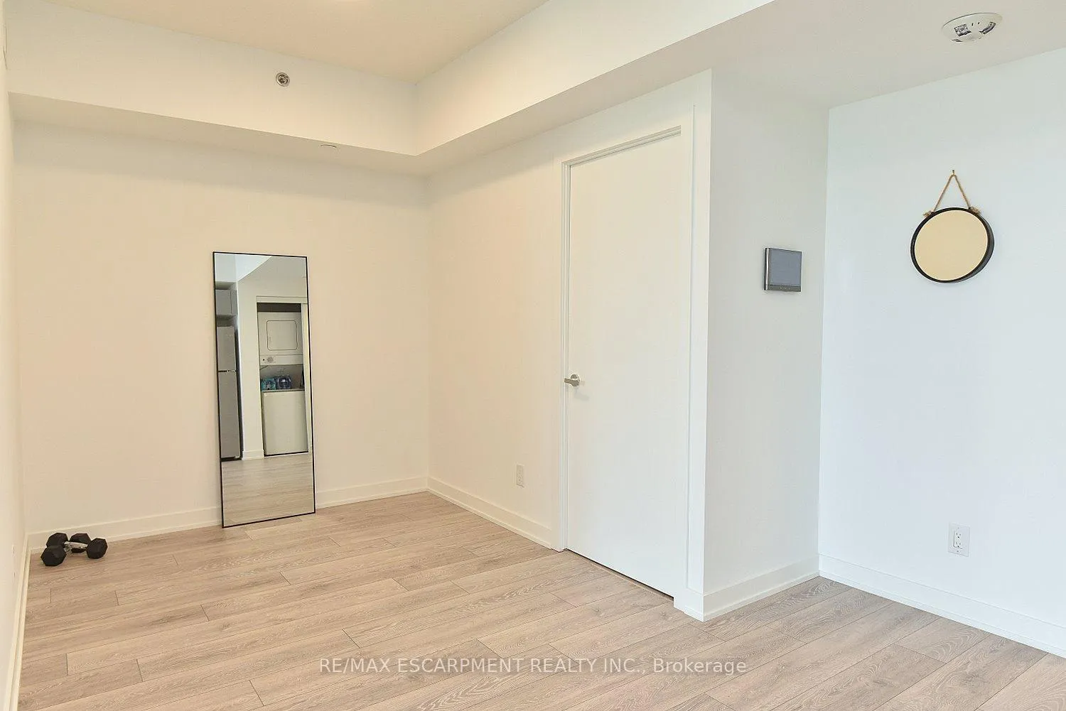 Photo 15 of Unit B1006, 3200 Dakota Common, Burlington, Alton — HOMEH
