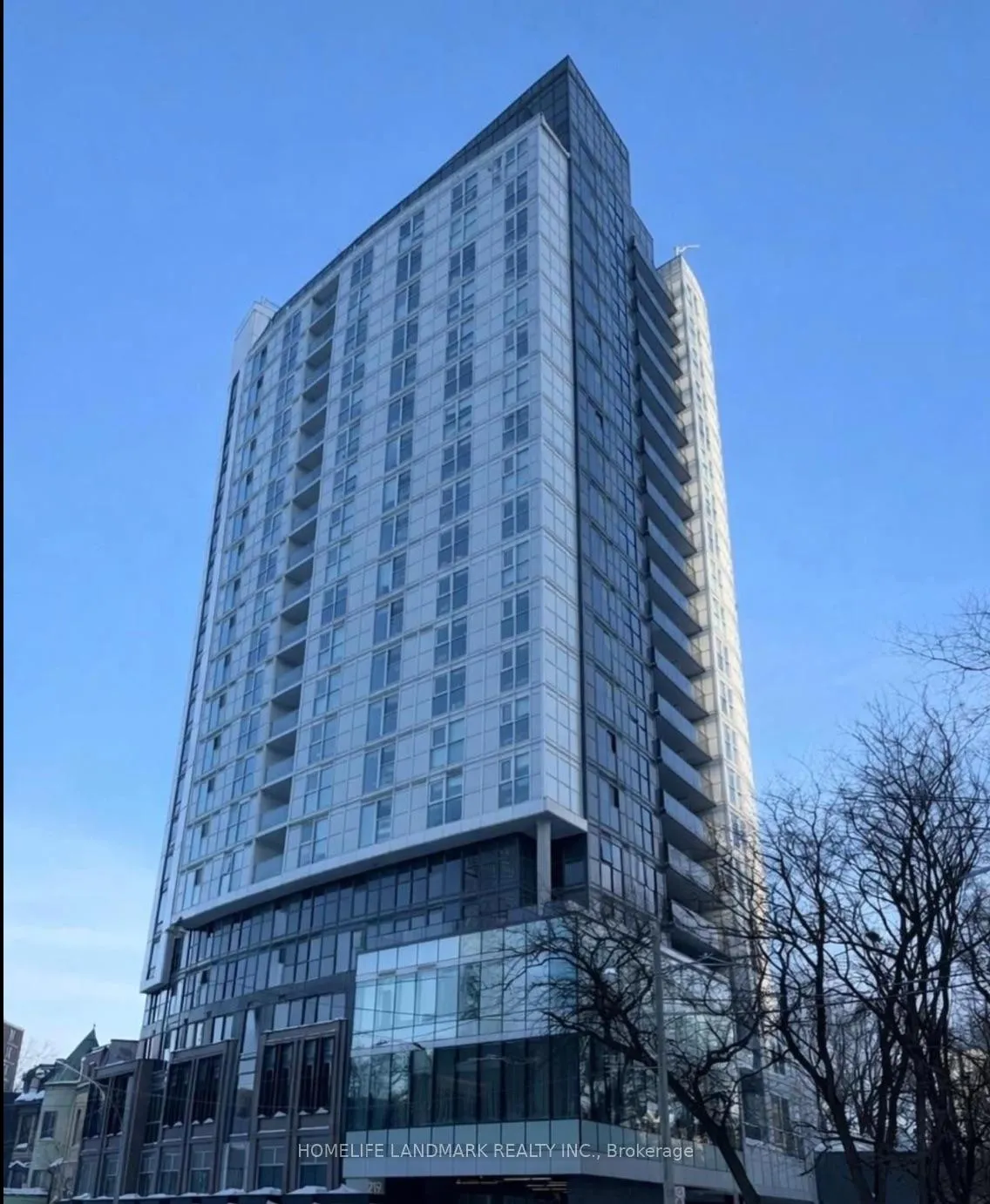 Front of Unit 515, 219 Dundas Street E