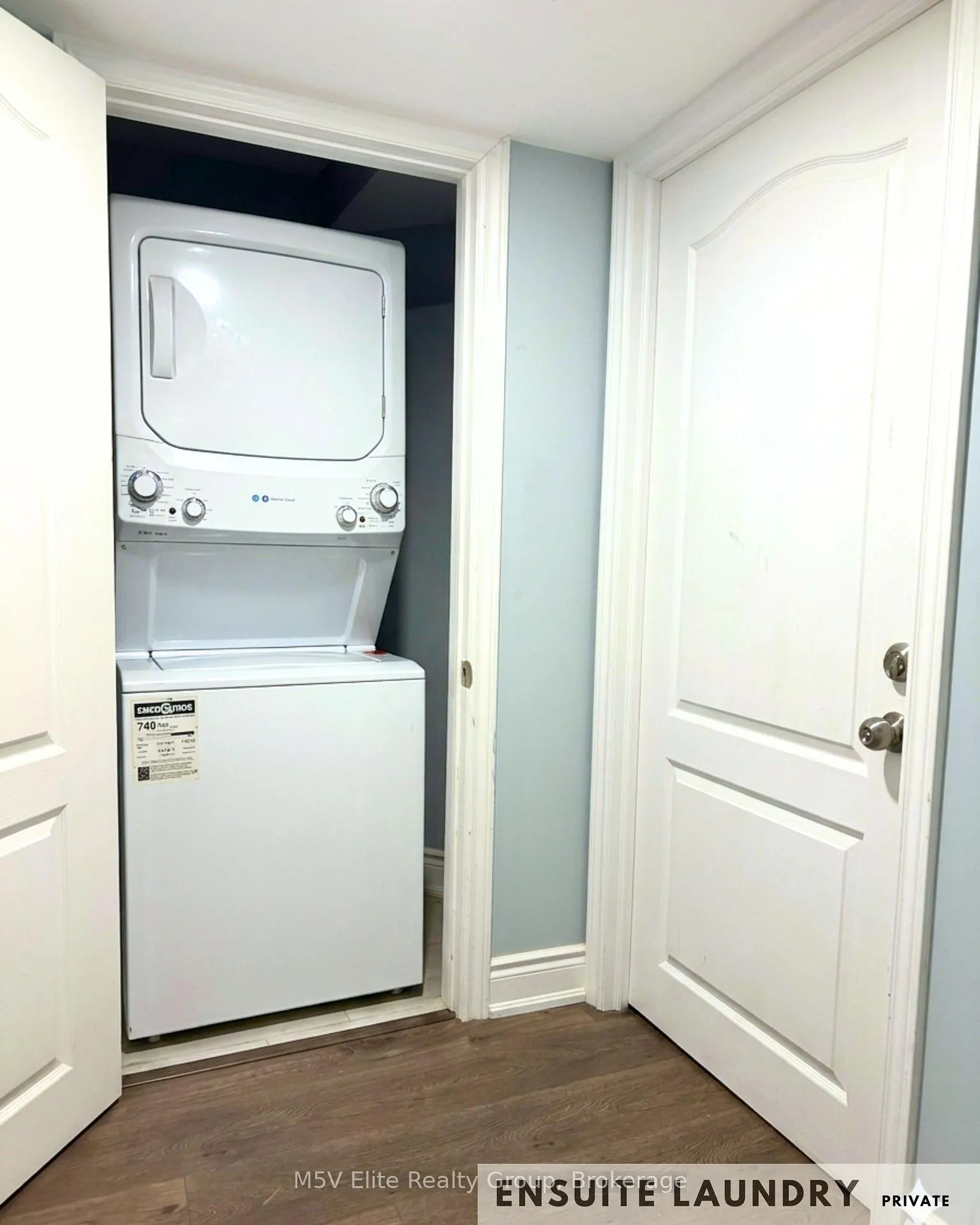 Photo 10 of 140 Queen Mary Drive, Brampton, Fletcher's Meadow — HOMEH