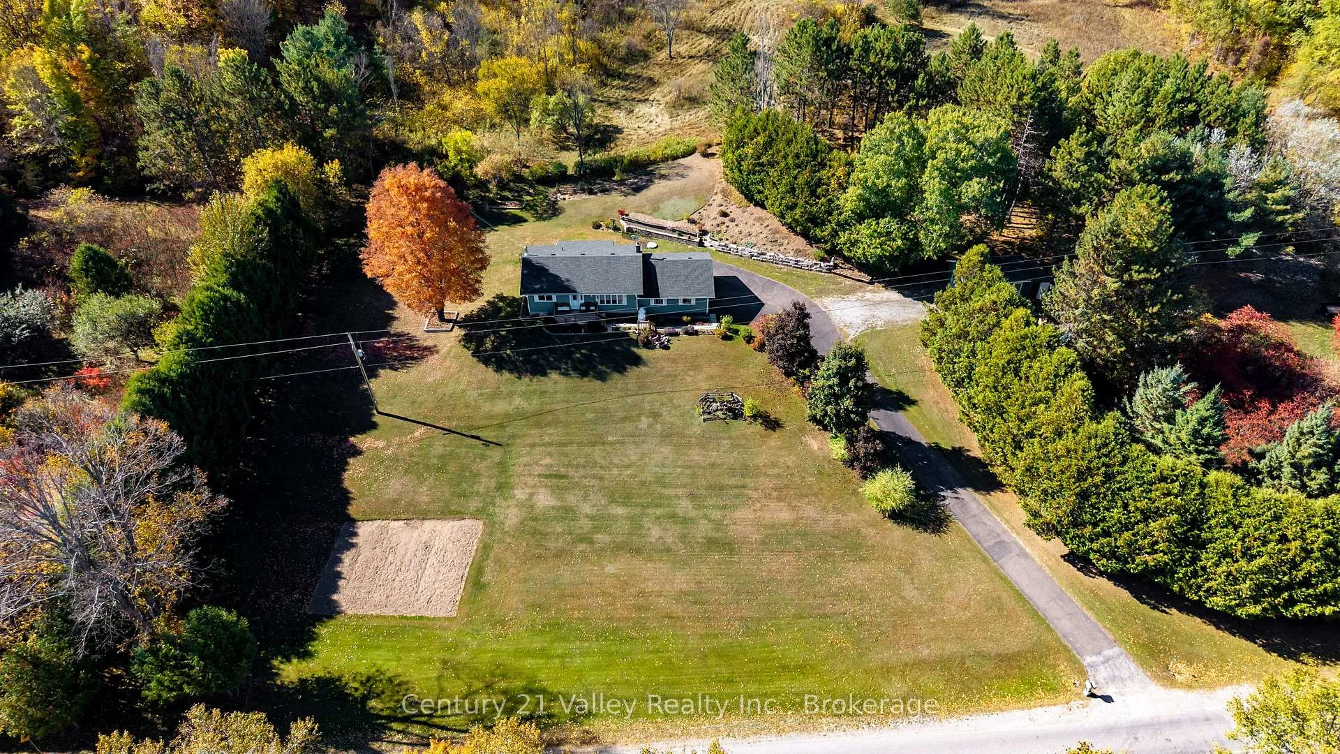 Photo 5 of 255 Flat Road, Greater Madawaska — HOMEH