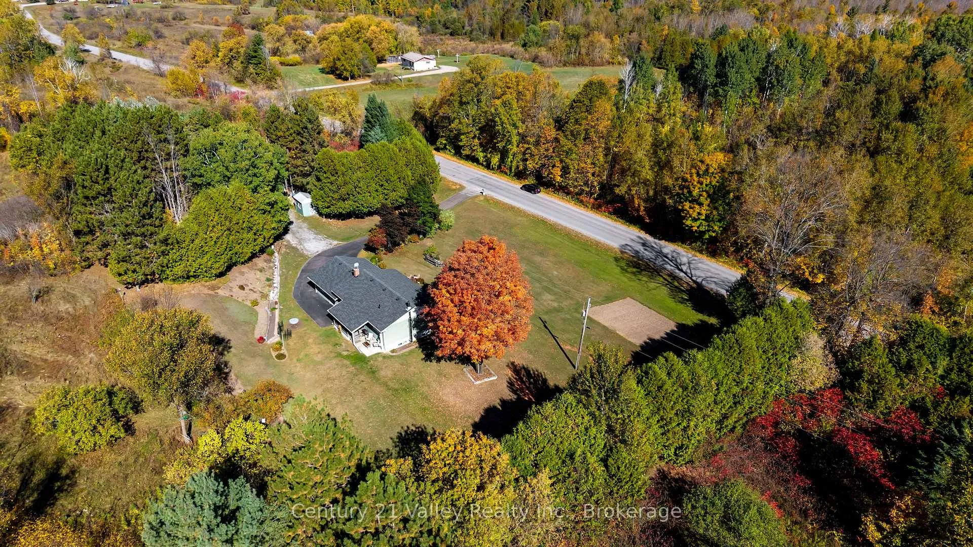 Photo 14 of 255 Flat Road, Greater Madawaska — HOMEH