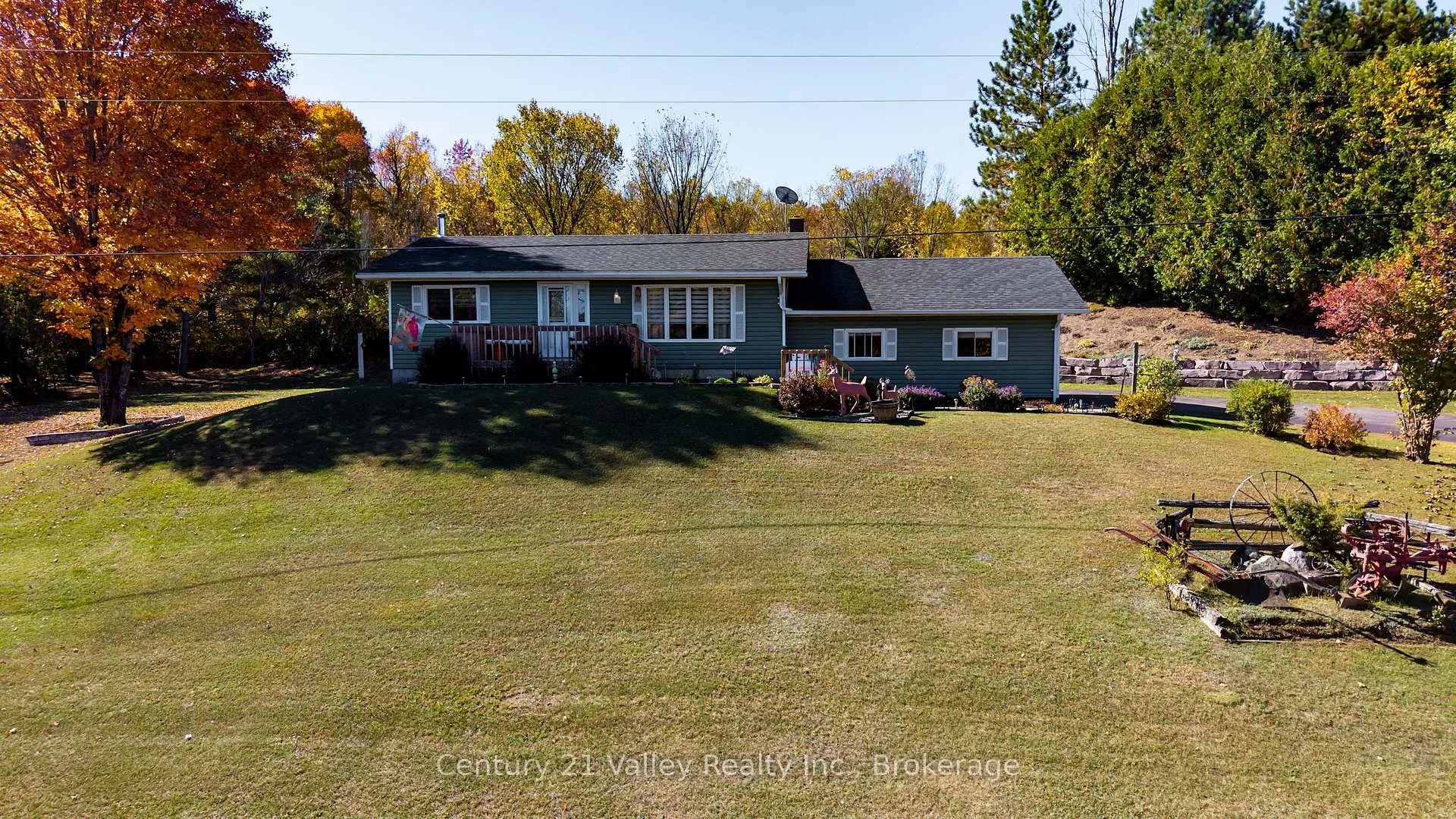Photo 18 of 255 Flat Road, Greater Madawaska — HOMEH