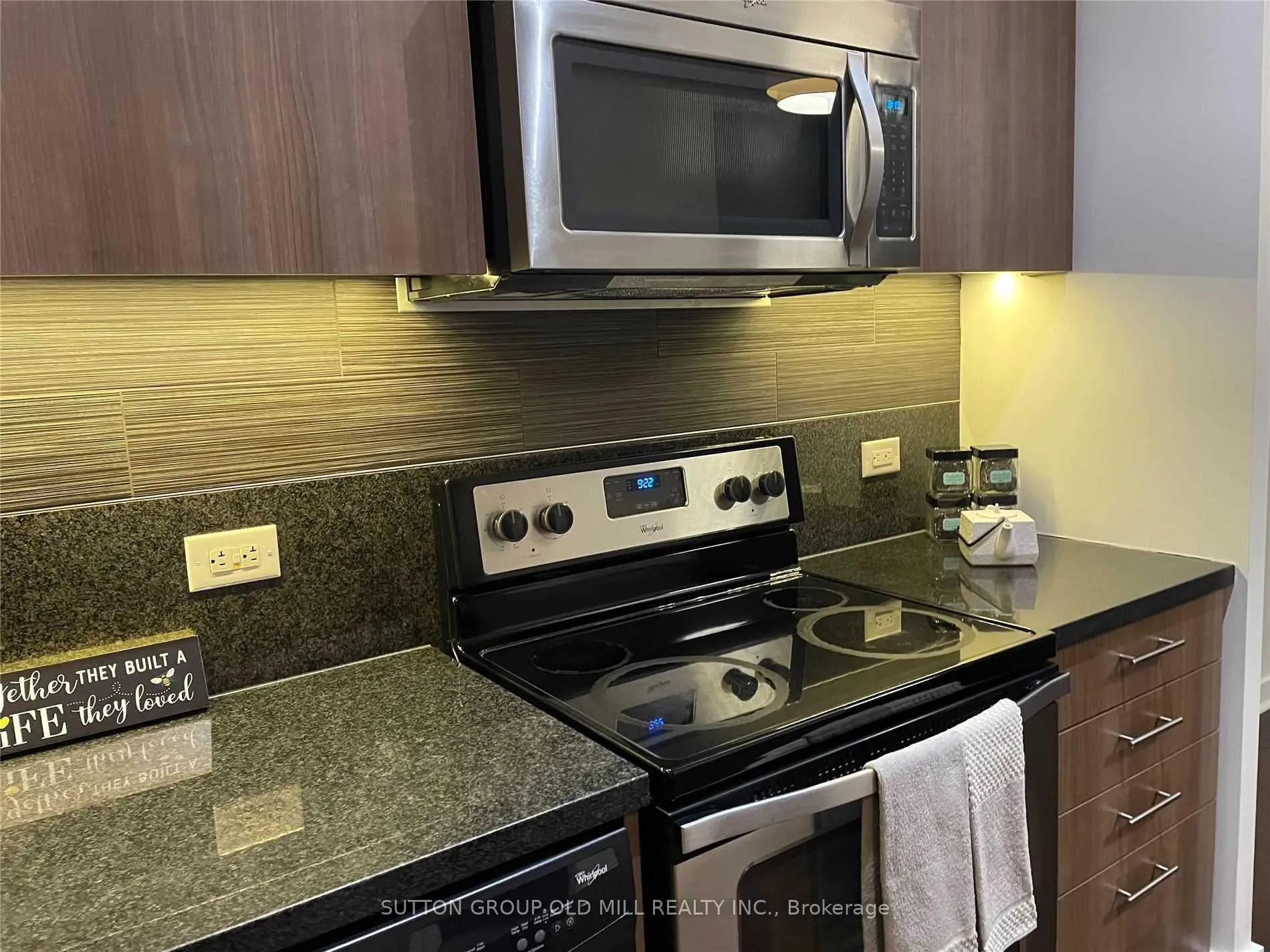 Photo 4 of Unit 317, 70 Distillery Lane, Toronto, Waterfront Communities — HOMEH