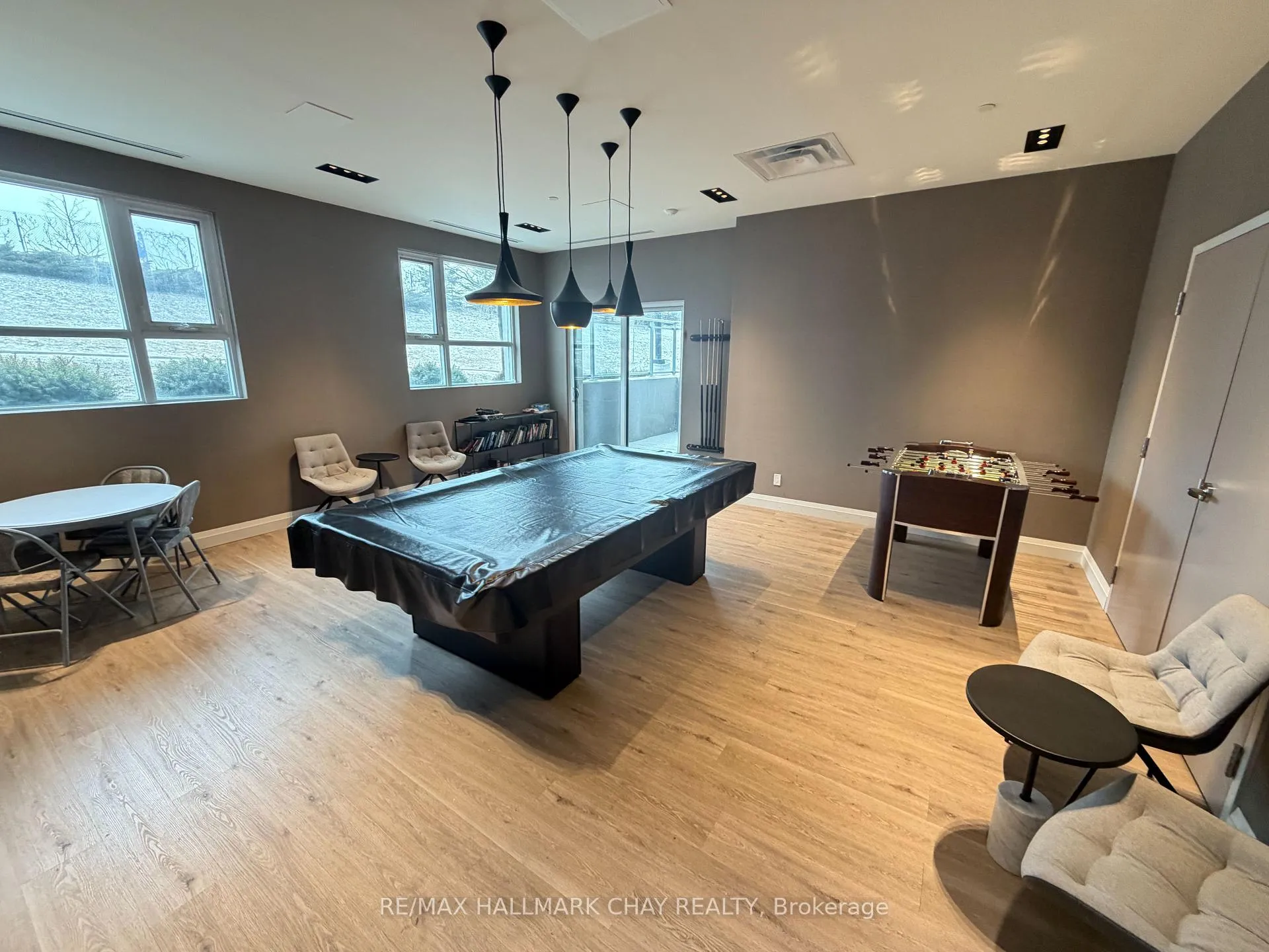 Photo 17 of Unit 710, 58 Lakeside Terrace, Barrie, Little Lake — HOMEH