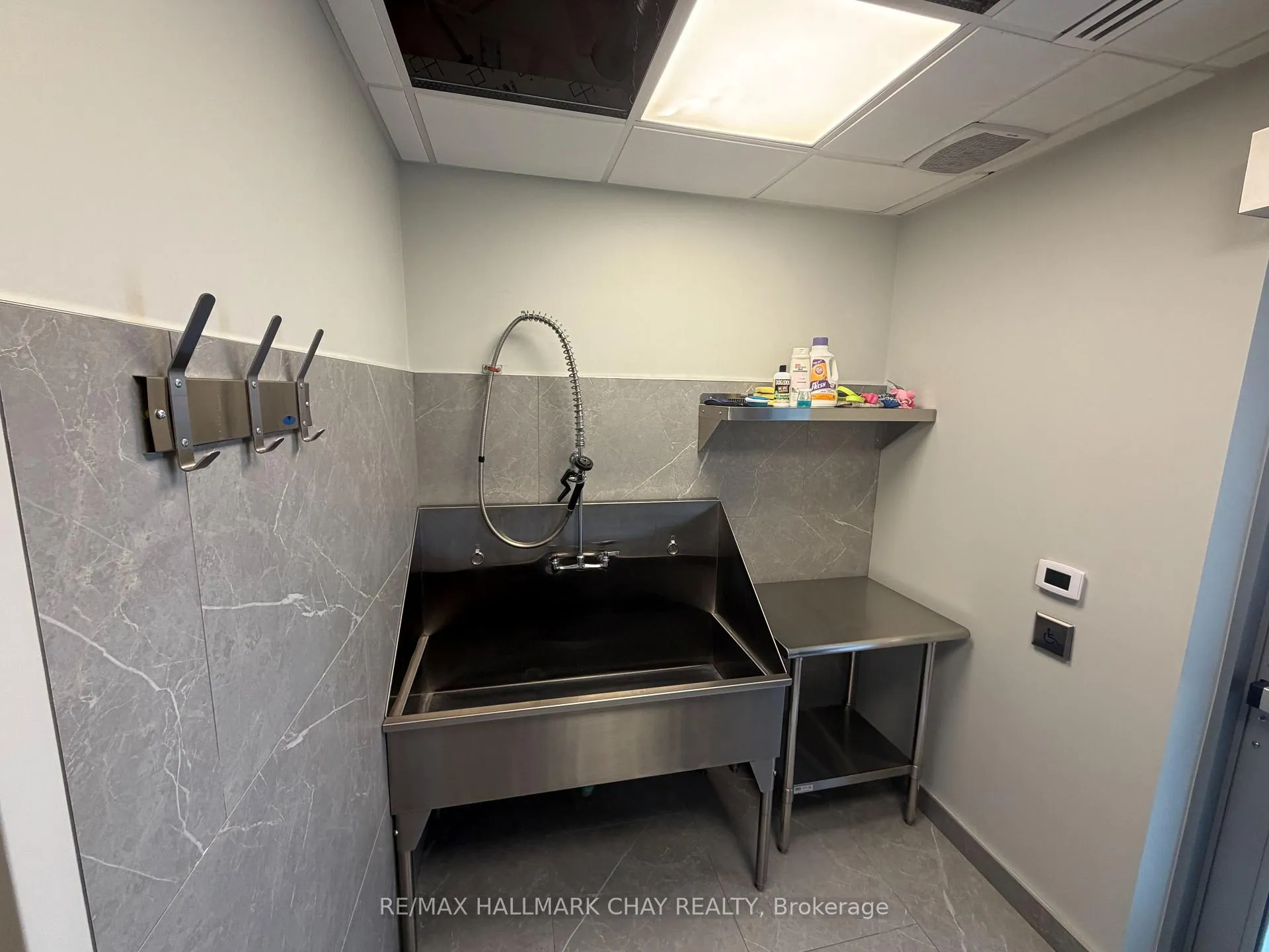 Photo 20 of Unit 710, 58 Lakeside Terrace, Barrie, Little Lake — HOMEH
