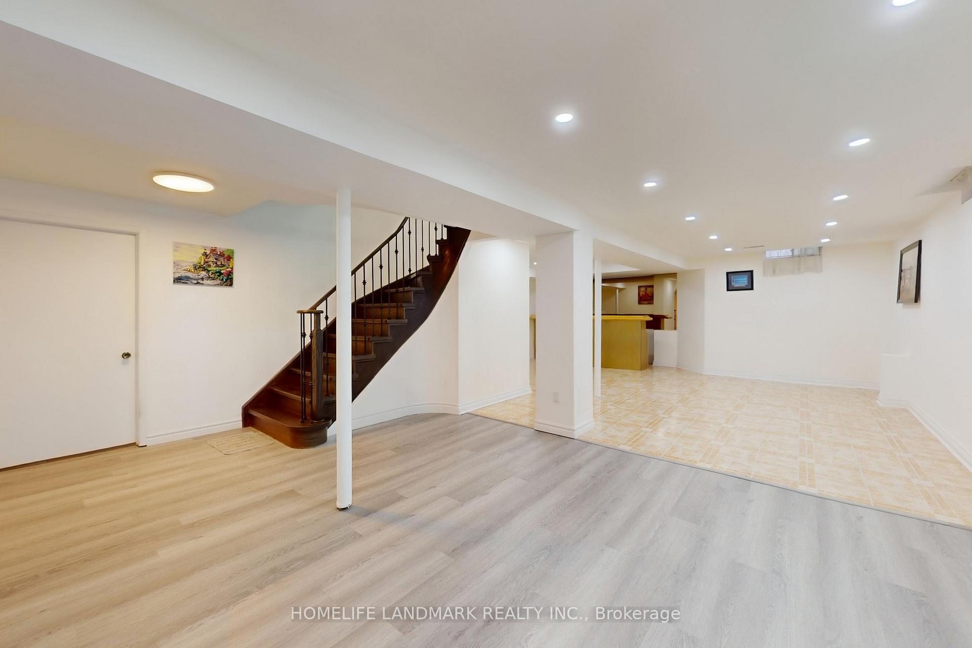 Photo 37 of 65 Rosemount Avenue, Markham, Thornlea — HOMEH