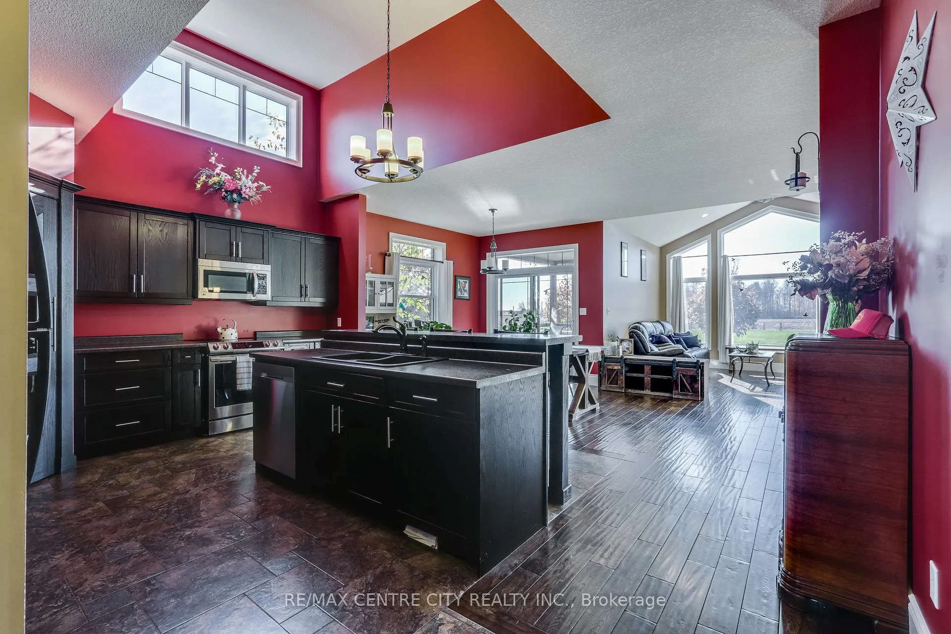 Photo 10 of 51155 Clinton Street, Malahide, Springfield — HOMEH