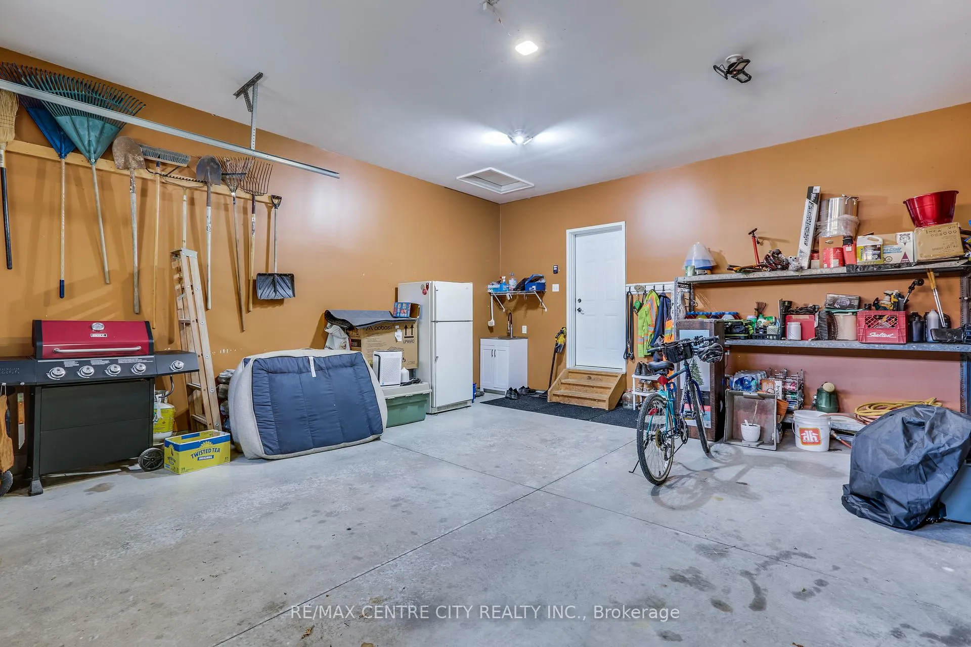 Photo 37 of 51155 Clinton Street, Malahide, Springfield — HOMEH