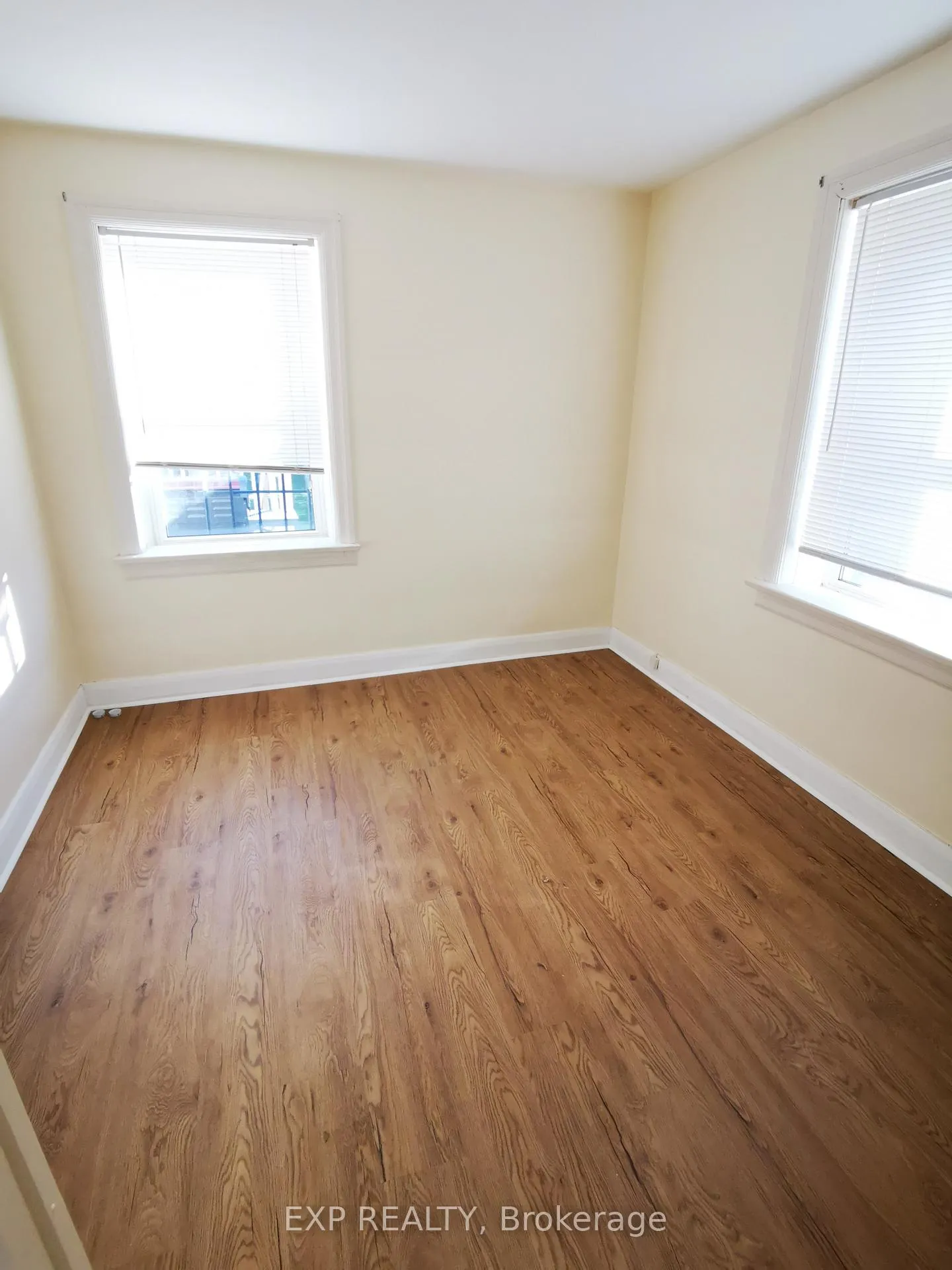 Photo 2 of Unit Upper, 348 Dufferin Avenue, Belleville, Belleville Ward — HOMEH