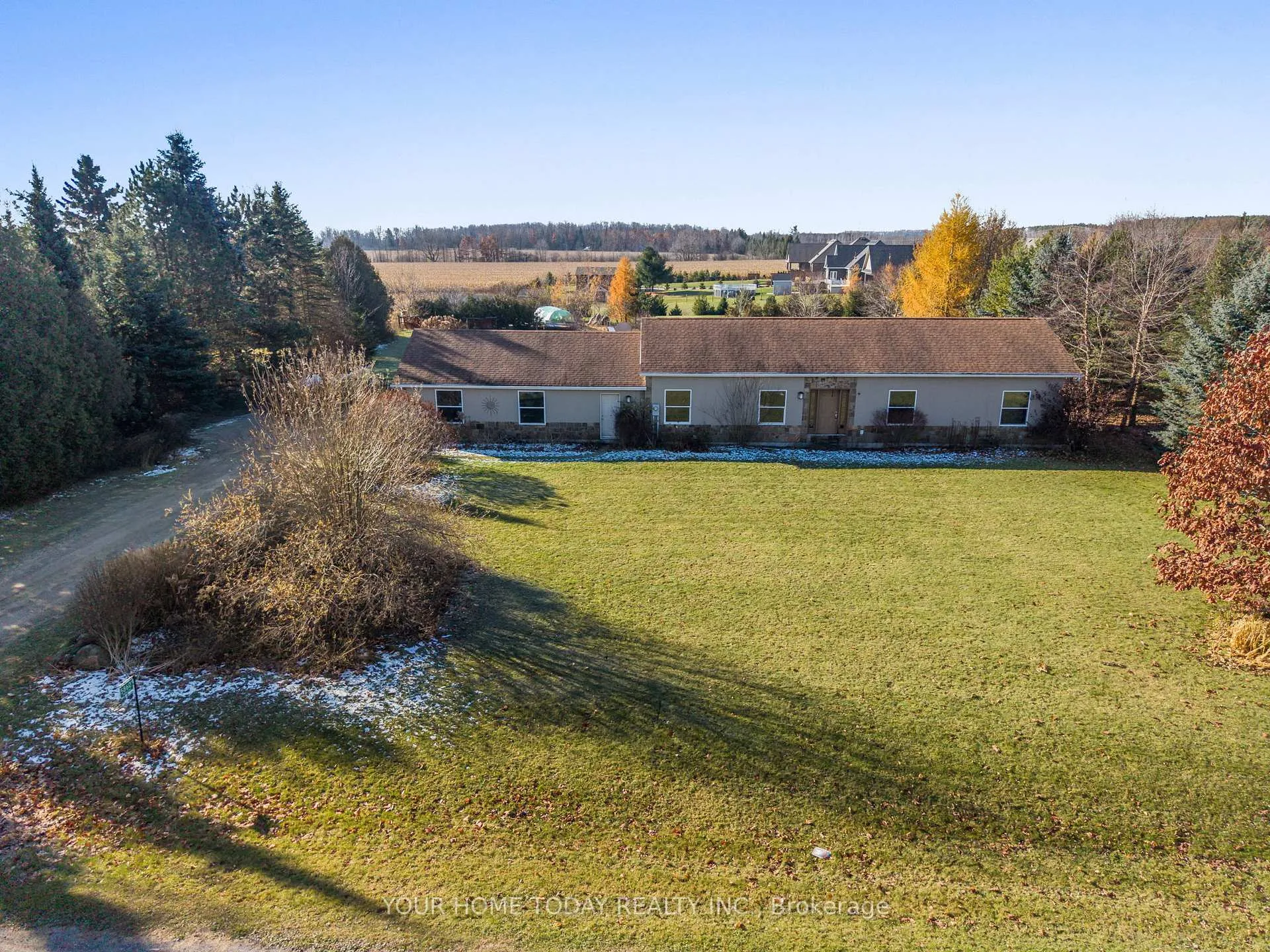 Photo 1 of 5860 Fifth Line, Erin, Rural Erin — HOMEH