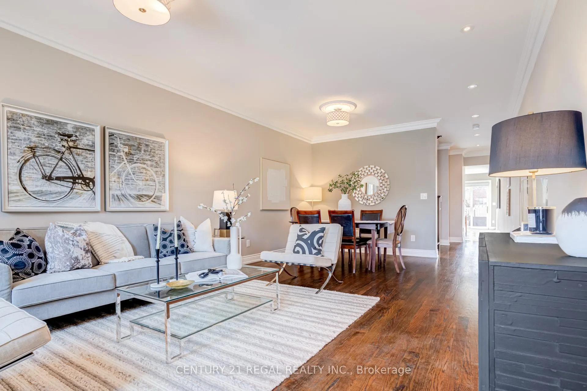 Photo 6 of 524A Mcroberts Avenue, Toronto, Caledonia-Fairbank — HOMEH