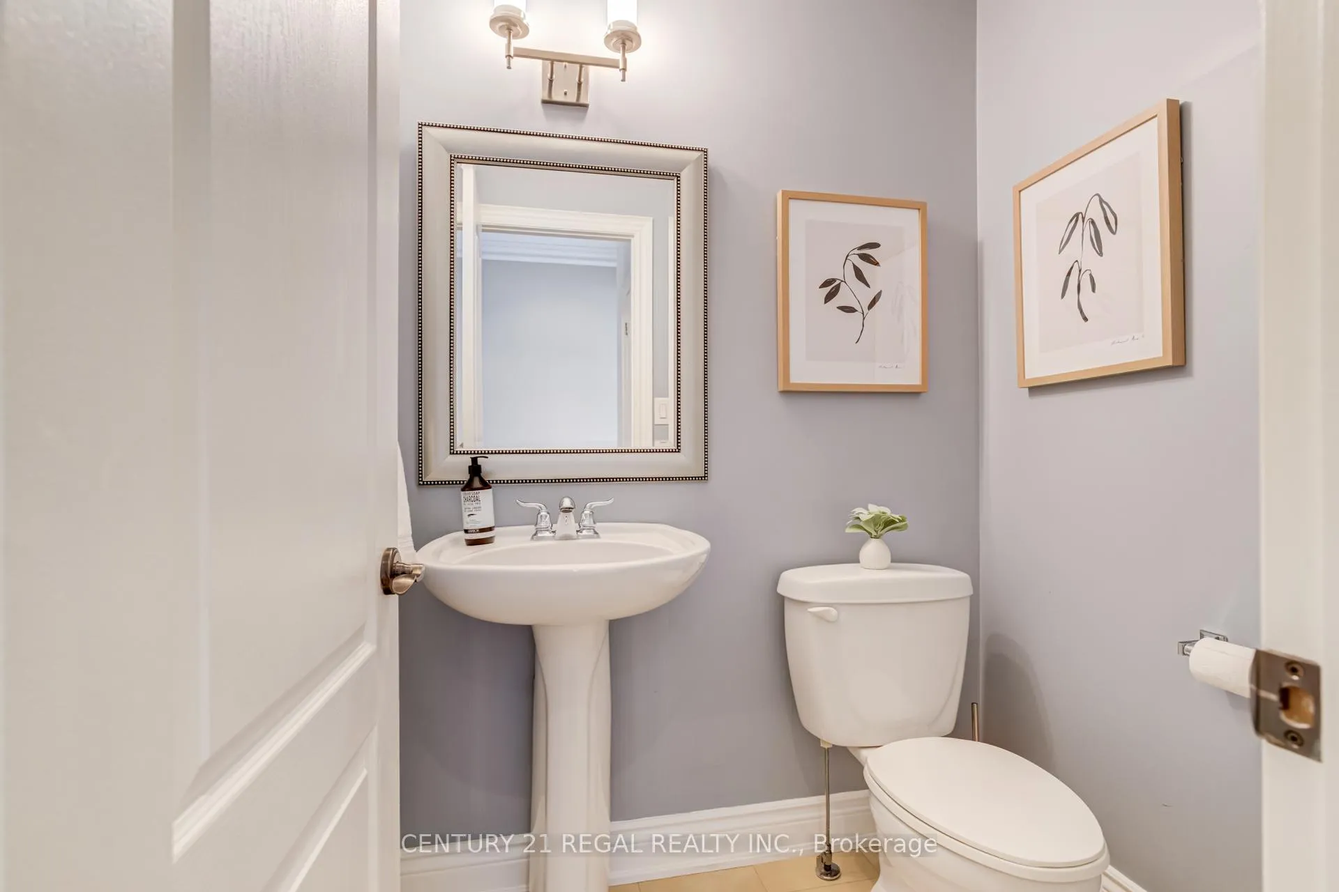 Photo 18 of 524A Mcroberts Avenue, Toronto, Caledonia-Fairbank — HOMEH
