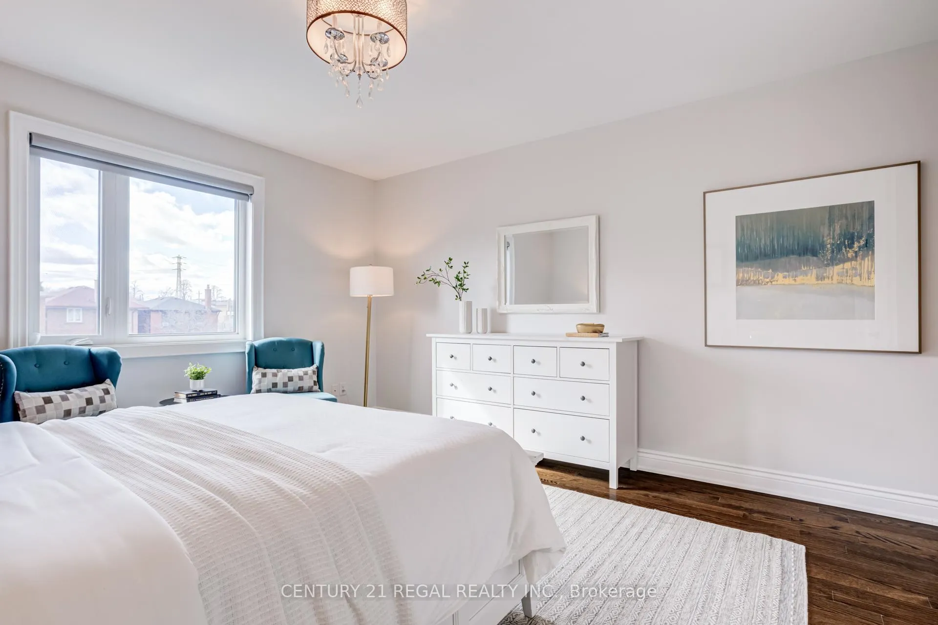 Photo 23 of 524A Mcroberts Avenue, Toronto, Caledonia-Fairbank — HOMEH
