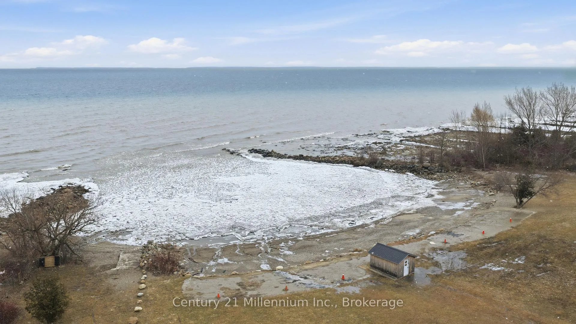 Photo 7 of Unit 4, 128 Beacon Drive, Blue Mountains — HOMEH