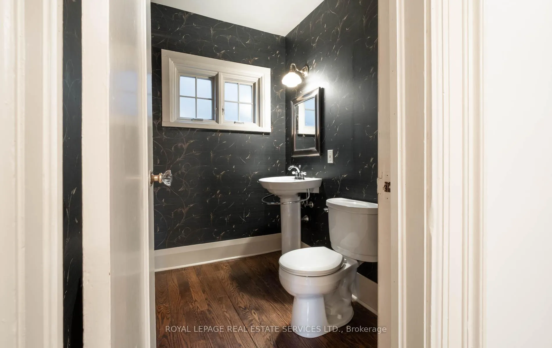 Photo 8 of 237 Glengrove Avenue W, Toronto, Lawrence Park South — HOMEH