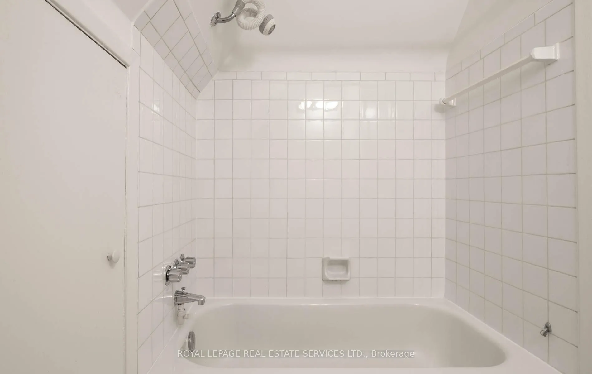 Photo 25 of 237 Glengrove Avenue W, Toronto, Lawrence Park South — HOMEH