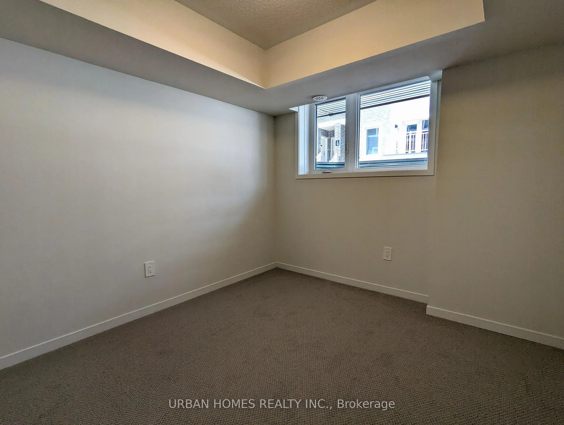 Photo 16 of Unit 65, 31 Honeycrisp Crescent, Vaughan, Vaughan Corporate Centre — HOMEH