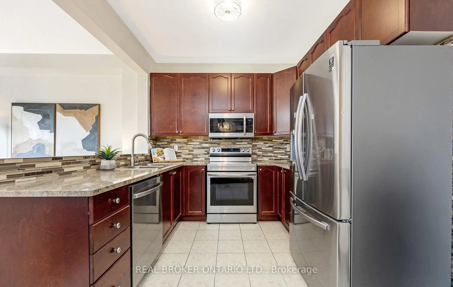 Photo 6 of 602 Yates Drive, Milton, Coates — HOMEH