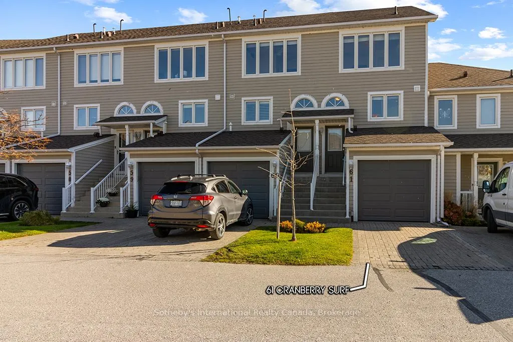 Photo 2 of 61 Cranberry Surf, Collingwood — HOMEH