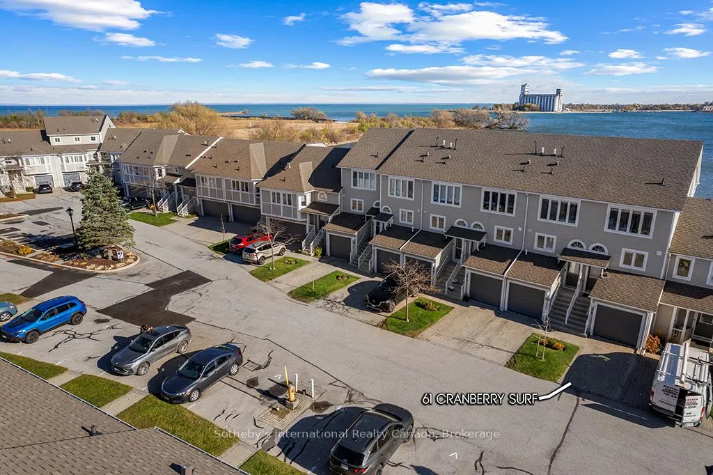 Photo 3 of 61 Cranberry Surf, Collingwood — HOMEH