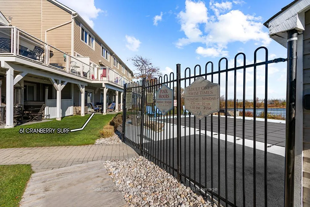 Photo 33 of 61 Cranberry Surf, Collingwood — HOMEH