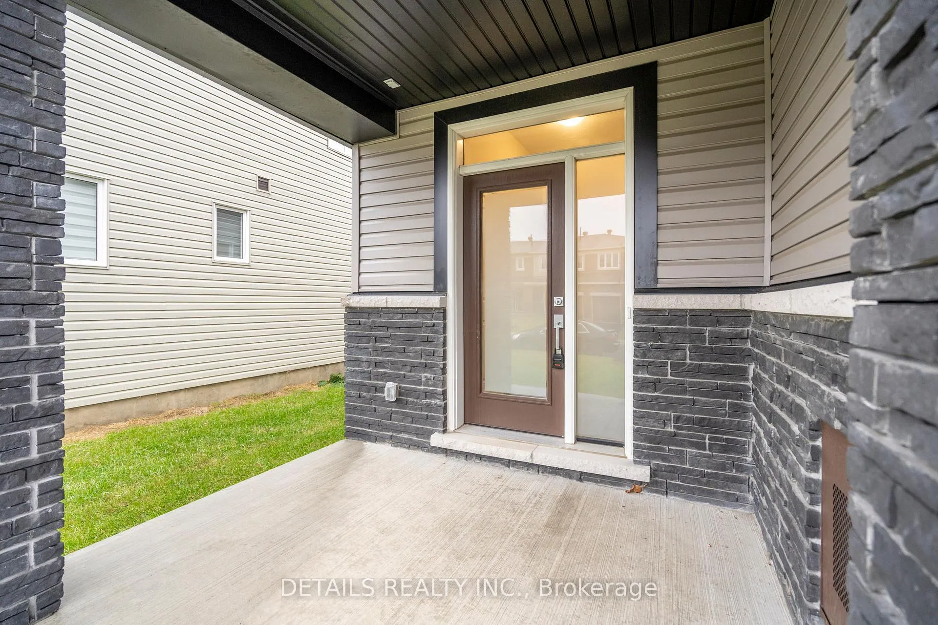 Photo 2 of 157 Gardenpost Terrace, Ottawa, Avalon West — HOMEH