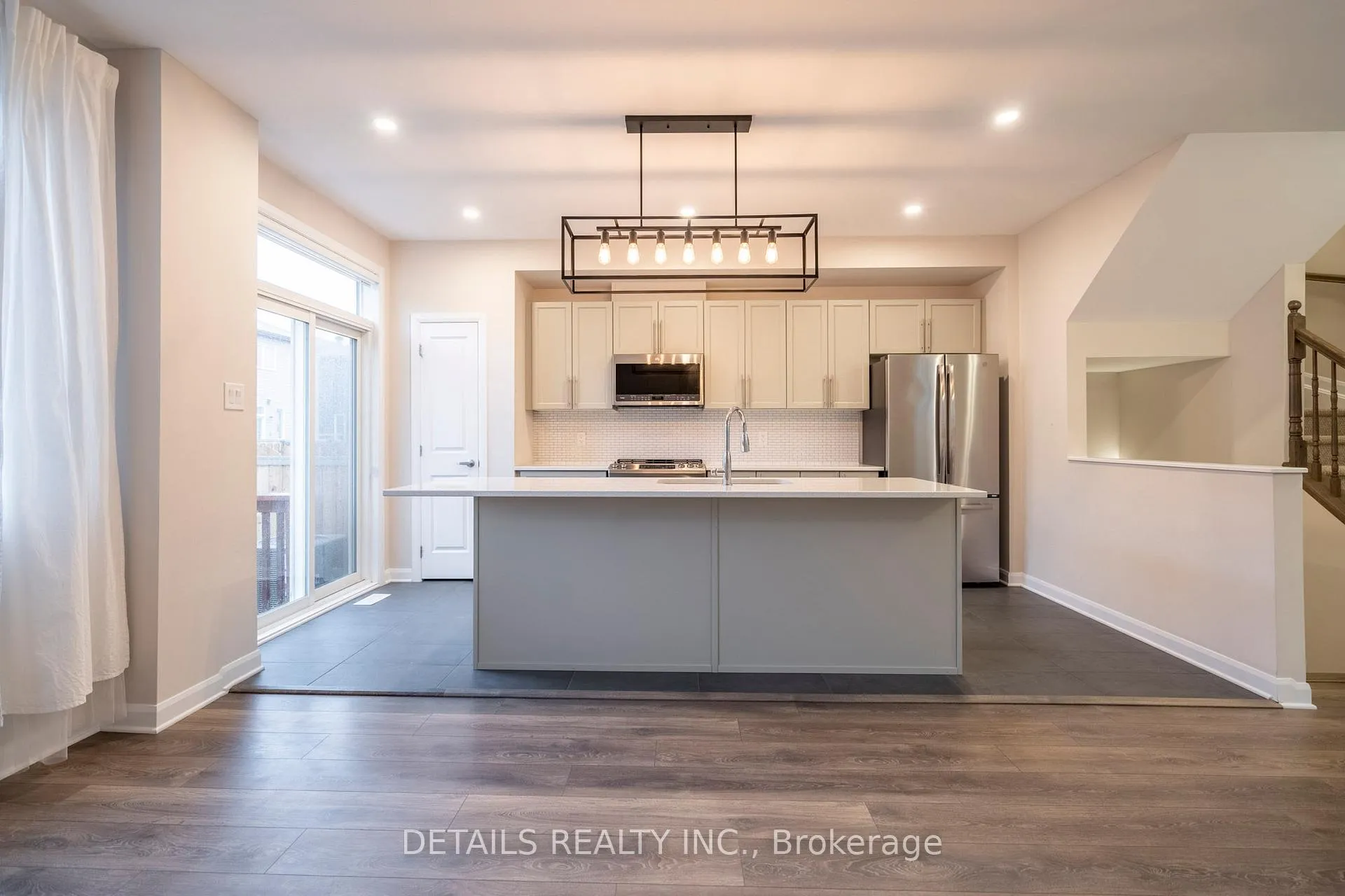 Photo 14 of 157 Gardenpost Terrace, Ottawa, Avalon West — HOMEH