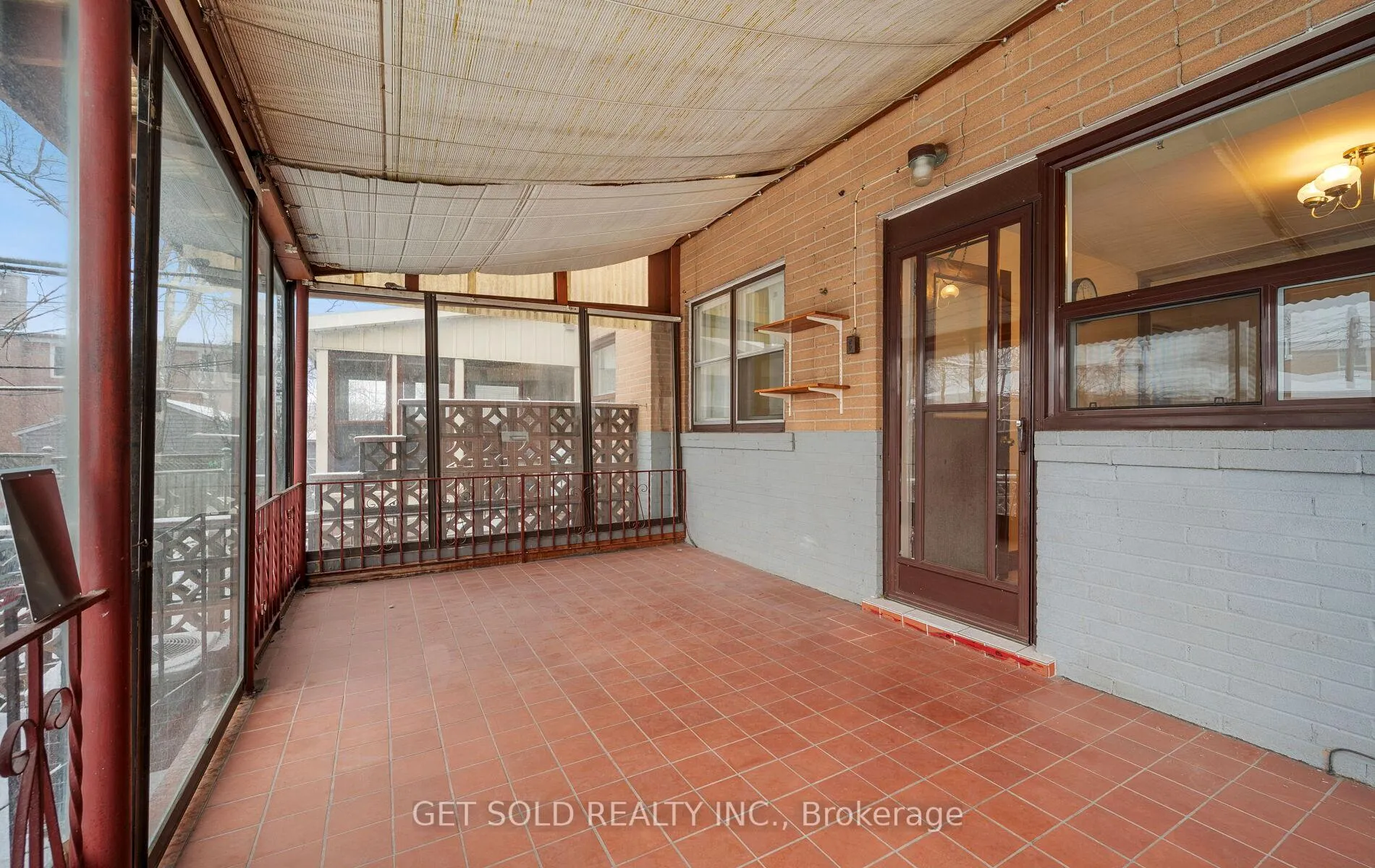 Photo 12 of 14 Burrard Road, Etobicoke, Elms-Old Rexdale — HOMEH