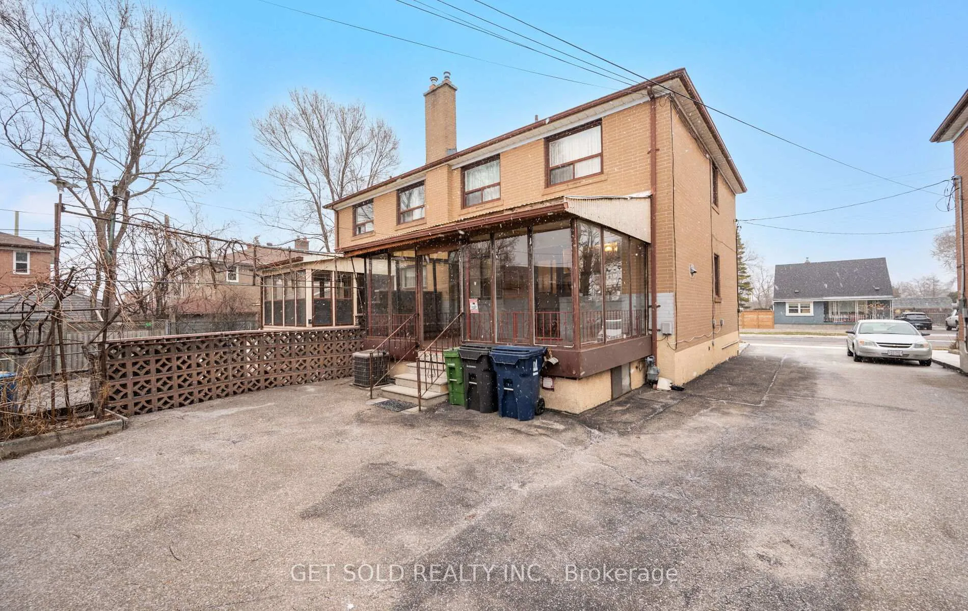 Photo 41 of 14 Burrard Road, Etobicoke, Elms-Old Rexdale — HOMEH