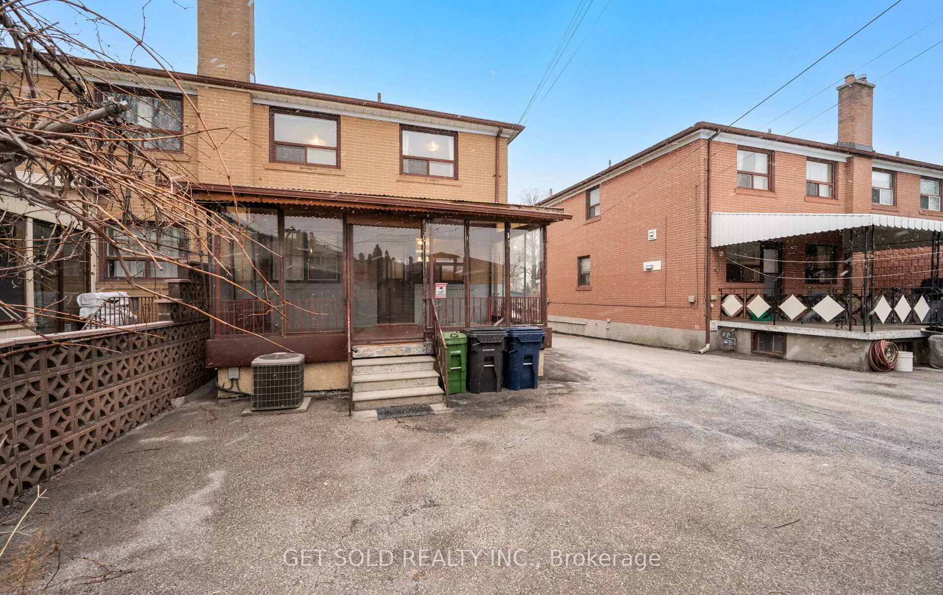 Photo 42 of 14 Burrard Road, Etobicoke, Elms-Old Rexdale — HOMEH