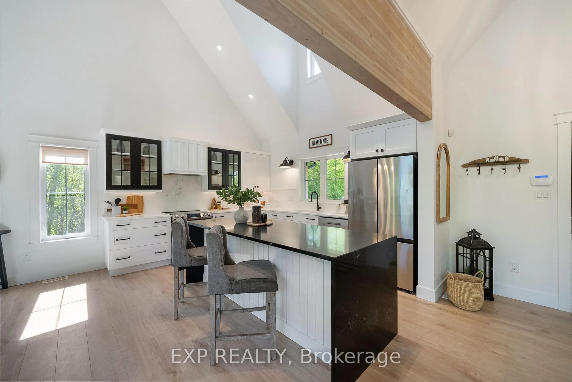 Photo 6 of 1499 Lakeside Drive, Prince Edward County, Ameliasburg Ward — HOMEH