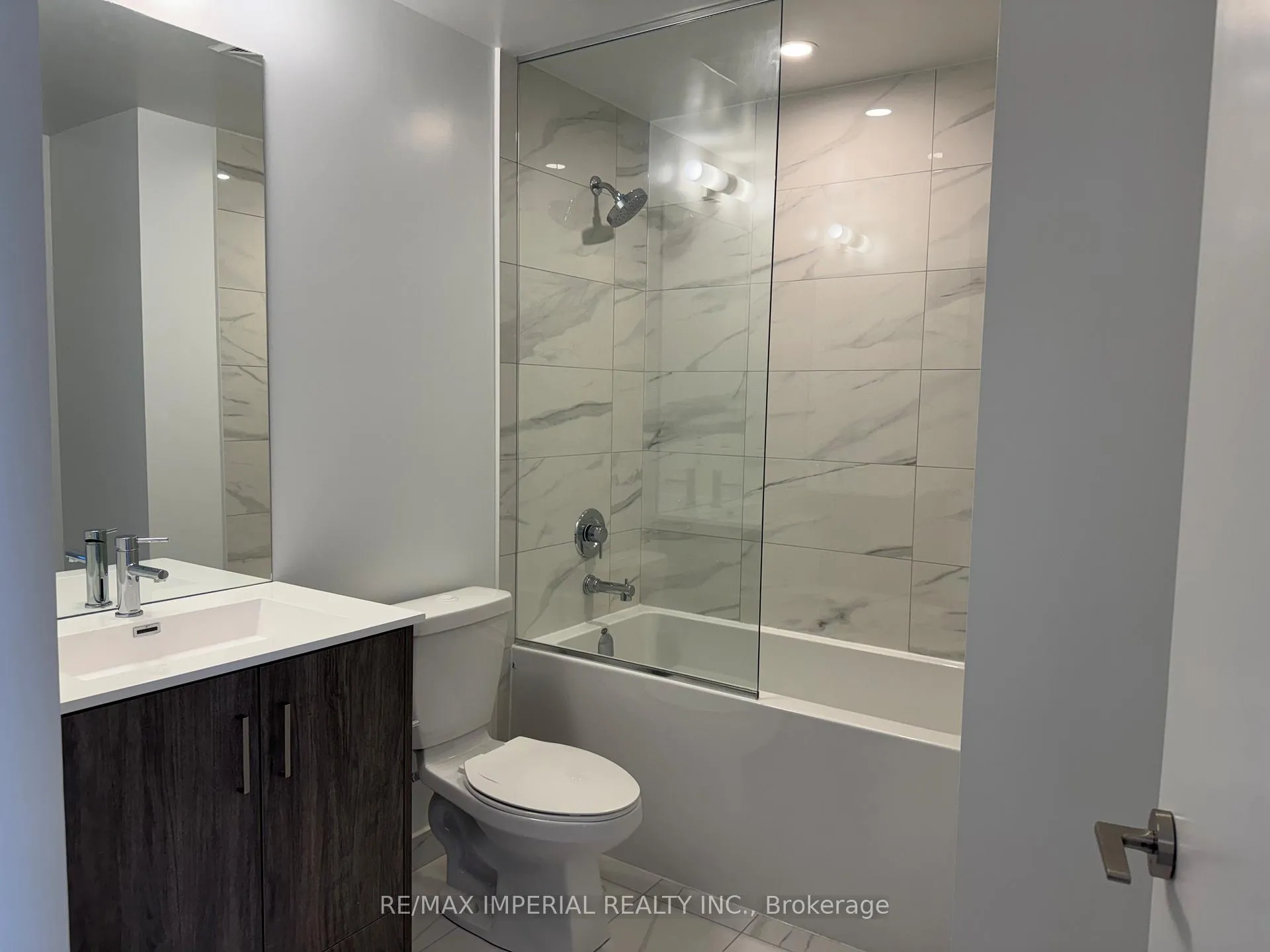 Photo 16 of Unit 2815, 180 Front Street E, Toronto, Moss Park — HOMEH