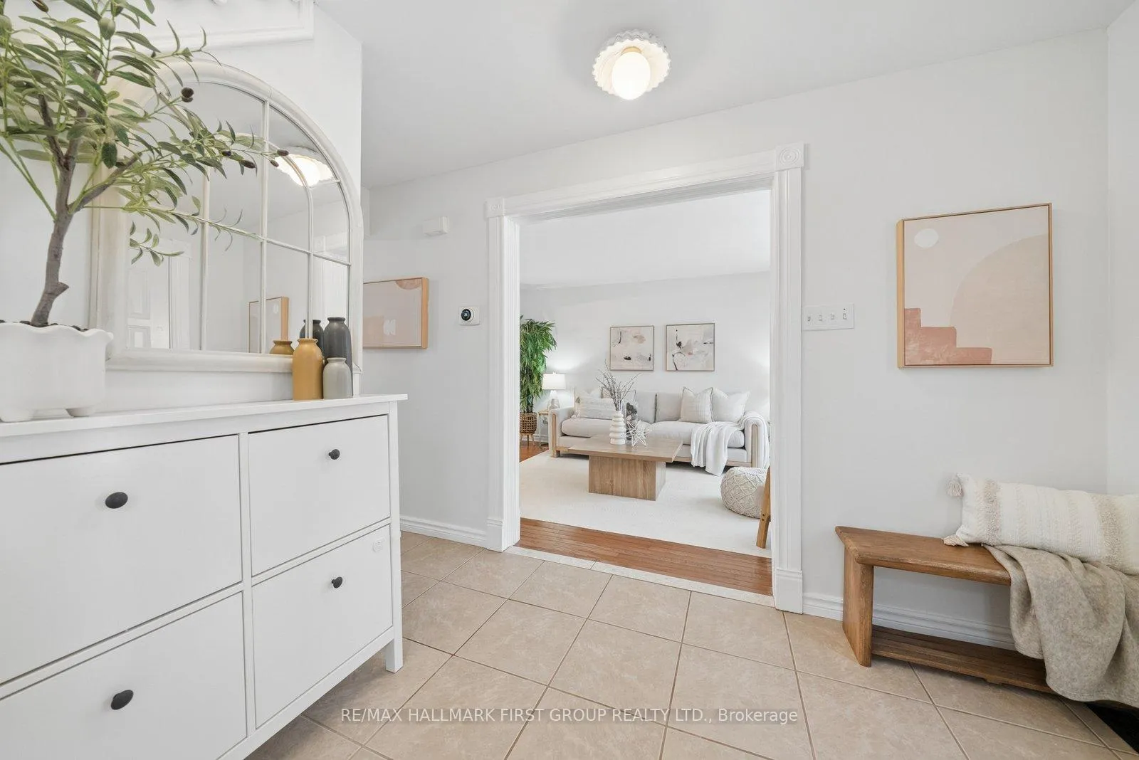 Photo 4 of 621 Beckworth Square, Pickering, Amberlea — HOMEH
