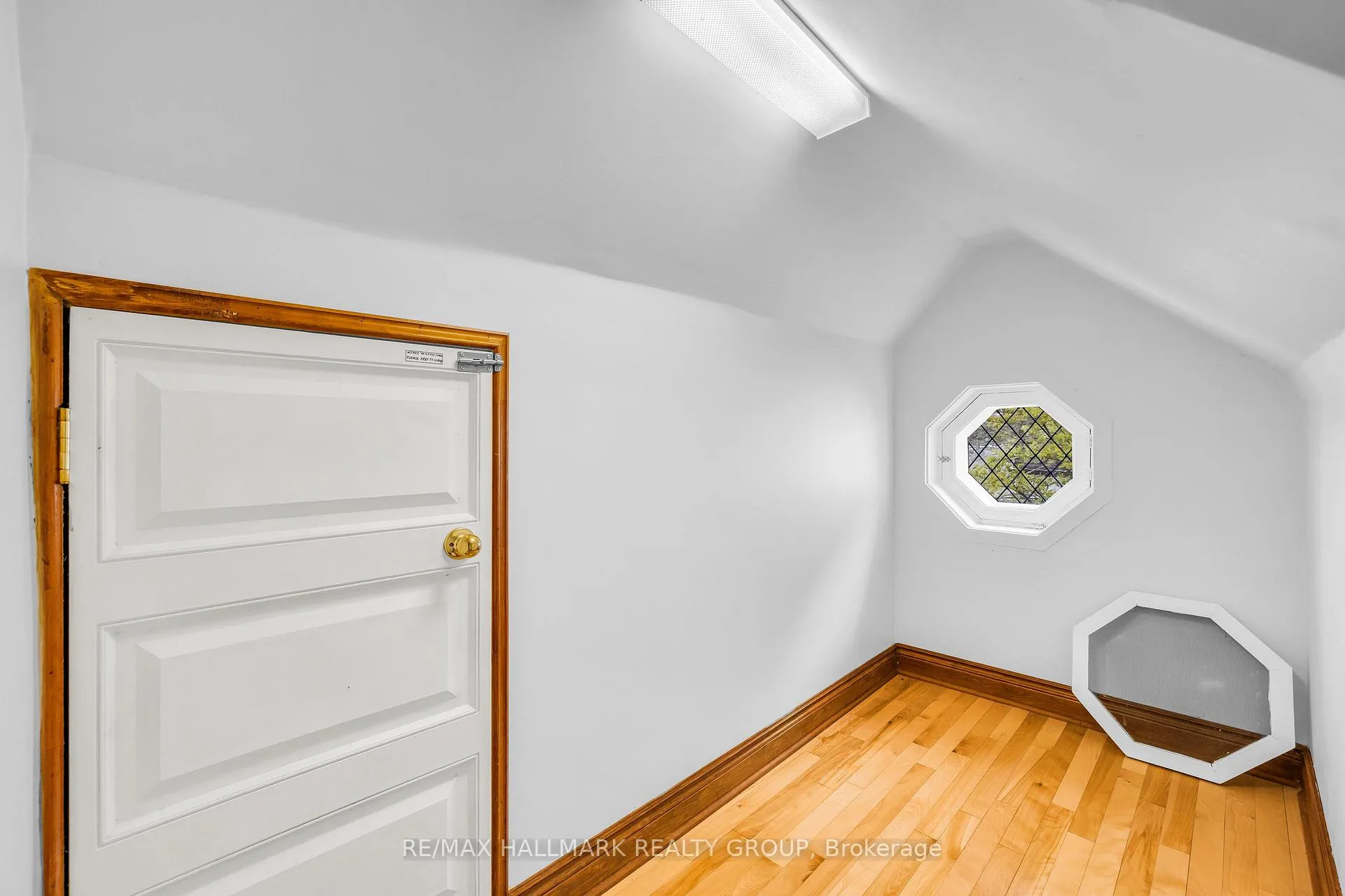 Photo 21 of 150 Ruskin Street, Ottawa, Civic Hospital — HOMEH