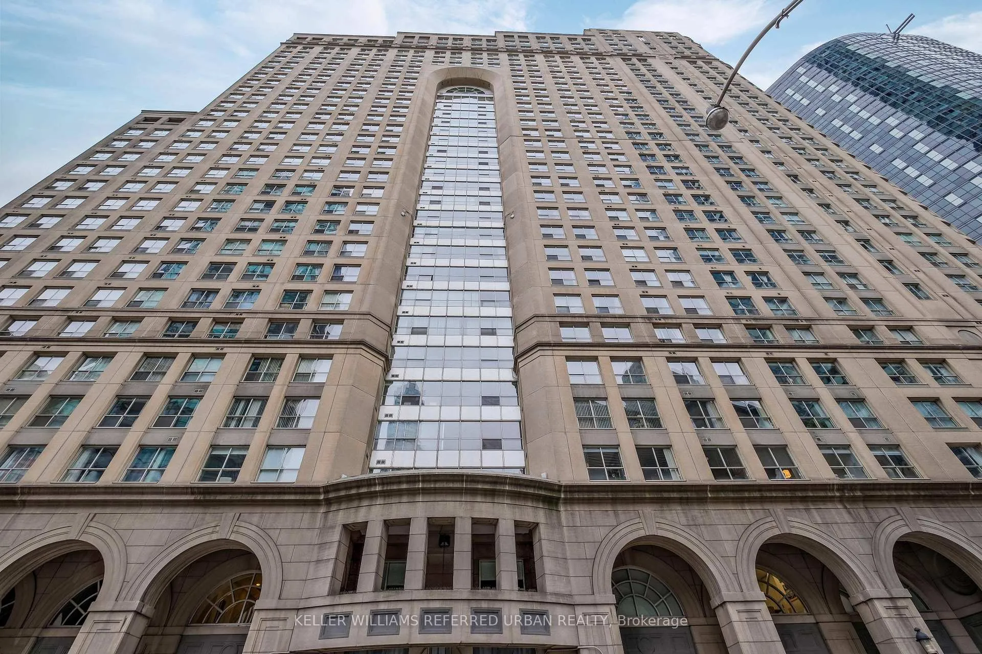 Front of Unit 1922, 25 The Esplanade